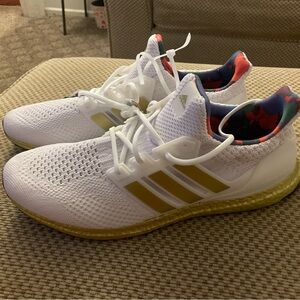 Adidas UltraBoost 5.0 DNA Title White Gold Running Shoes H06331 Mens Size 16 NEW
